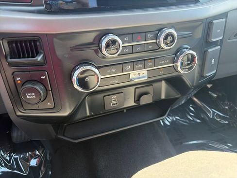 Used 2025 Ford F150 XLT w/ Equipment Group 301A Standard AWD/4WD image 18