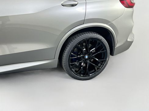 Used 2021 BMW X5 M w/ Executive Package AWD/4WD image 31