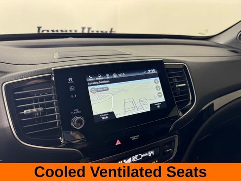 Used 2025 Honda Passport Black Edition image 15