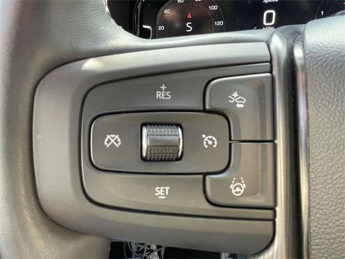 Certified 2023 GMC Yukon Denali Ultimate image 25