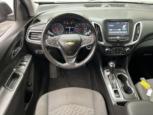 Used 2018 Chevrolet Equinox LT AWD/4WD image 12