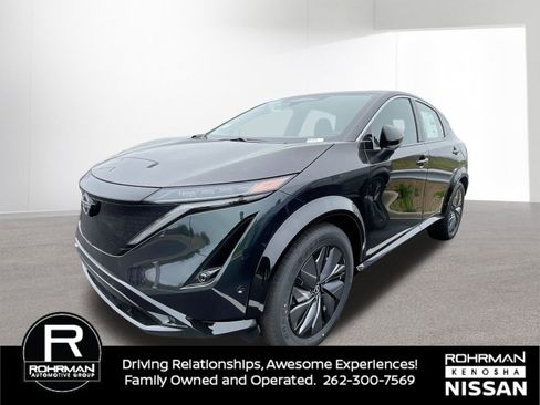 New 2023 Nissan Ariya FWD image 7