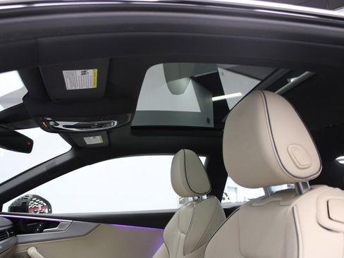 Used 2022 Audi A5 2.0T Prestige image 16