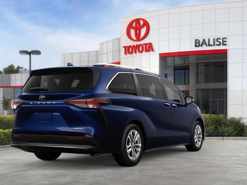 New 2026 Toyota Sienna Limited image 9