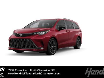 New 2026 Toyota Sienna XSE