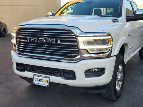 Used 2022 RAM 3500 Laramie AWD/4WD image 10