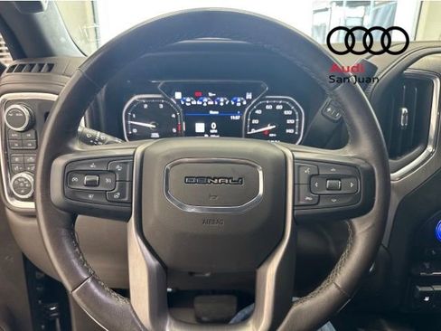 Used 2022 GMC Sierra 2500 Denali w/ Denali Black Diamond Edition image 28