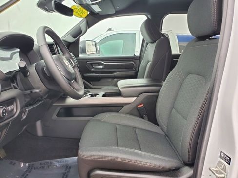 Certified 2025 RAM 1500 Big Horn image 4