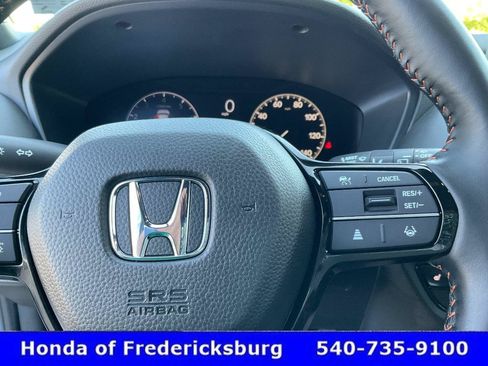 Certified 2026 Honda HR-V Sport image 31
