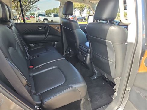 Used 2023 Nissan Armada SL image 28