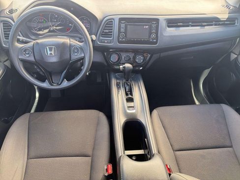 Used 2021 Honda HR-V LX image 30