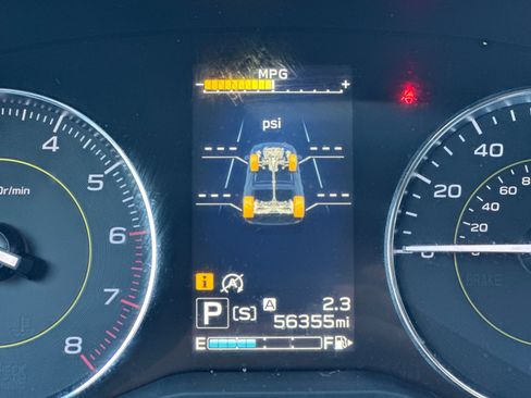 Used 2021 Subaru Crosstrek 2.5i Sport w/ Moonroof Package AWD/4WD image 24