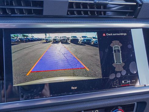 Certified 2025 Audi Q3 2.0T Premium w/ Convenience Package image 15