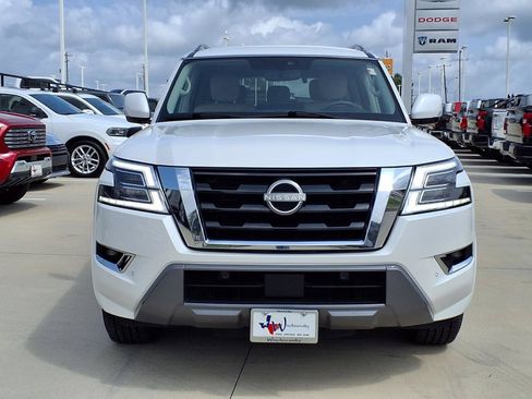 Used 2023 Nissan Armada SV w/ Cargo Package RWD image 4