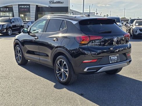 Used 2022 Buick Encore GX Select image 7