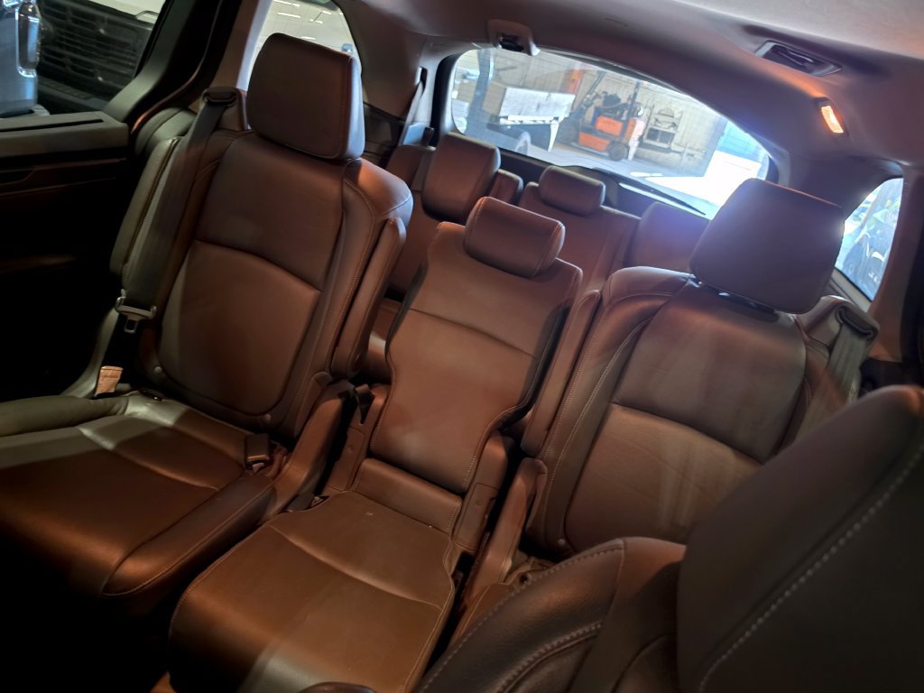 Used 2023 Honda Odyssey EX-L image 7