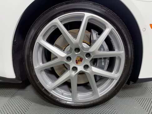 Certified 2025 Porsche Panamera 4 image 14