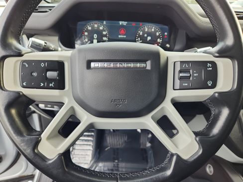 Used 2021 Land Rover Defender 110 SE image 16