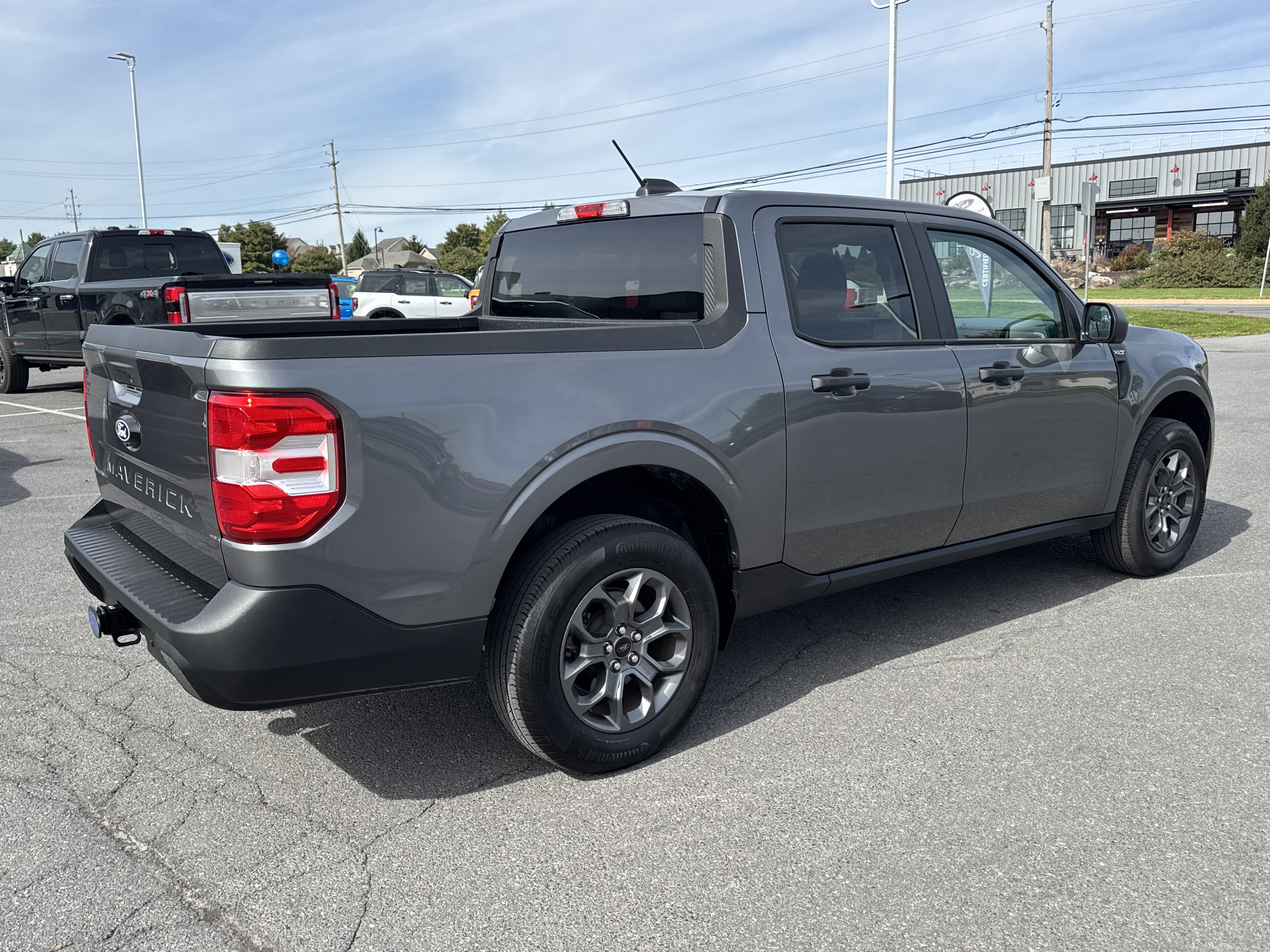 Used 2026 Ford Maverick XLT AWD/4WD image 3