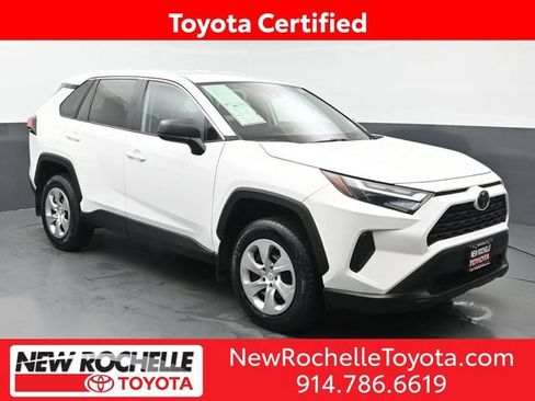 Used 2023 Toyota RAV4 LE AWD/4WD image 1