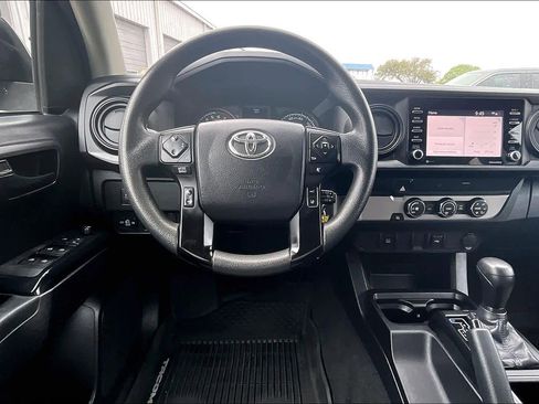 Used 2020 Toyota Tacoma SR w/ SR Convenience Package image 5
