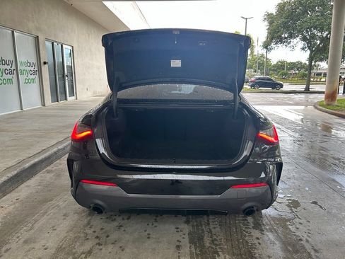 Used 2021 BMW 430i Coupe w/ M Sport Package RWD image 32