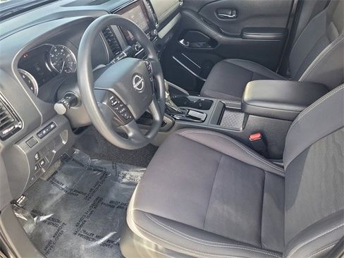 Certified 2023 Nissan Frontier SV w/ Midnight Edition Package image 25