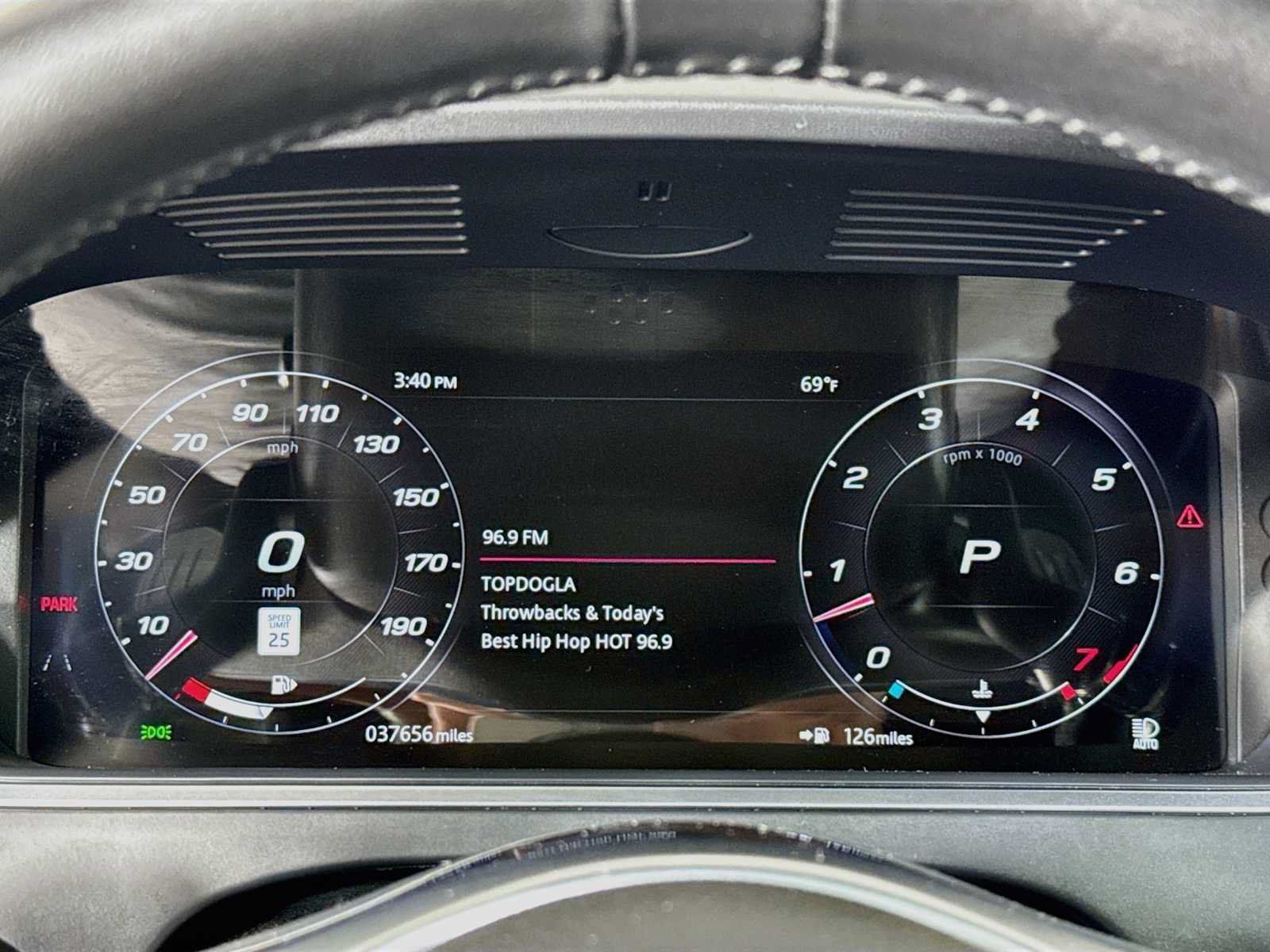 Used 2023 Jaguar F-TYPE R-Dynamic AWD/4WD image 12