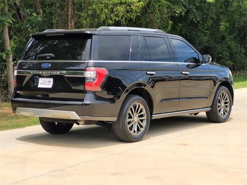 Used 2020 Ford Expedition Limited image 4