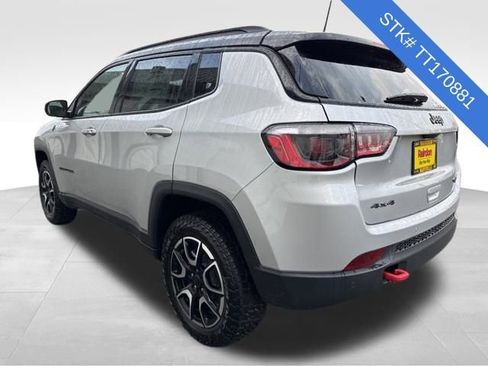 New 2026 Jeep Compass Trailhawk image 5