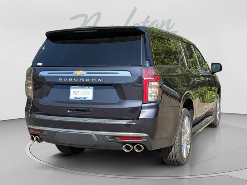 Used 2023 Chevrolet Suburban High Country AWD/4WD image 8