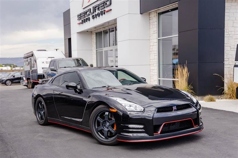 Used 2015 Nissan GT-R Black Edition AWD/4WD image 1