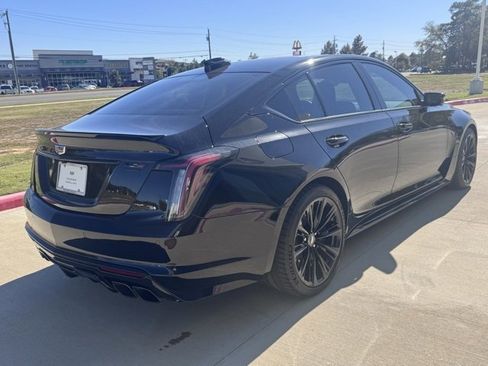 Used 2025 Cadillac CT5 V Blackwing w/ Parking Package image 5