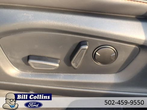 New 2026 Ford Explorer ST-Line w/ ST-Line Street Pack image 18