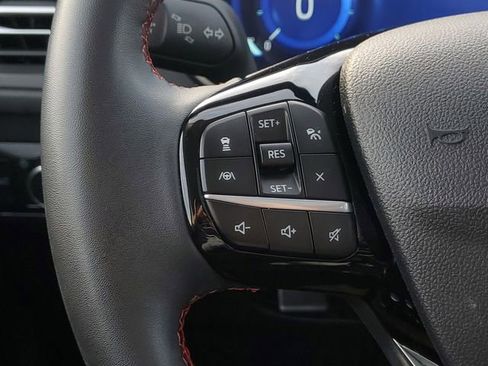 Certified 2022 Ford Escape SEL w/ SEL Stealth AWD Package image 19