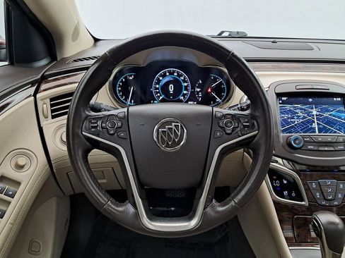 Used 2015 Buick LaCrosse Premium image 9