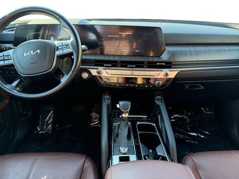 Used 2023 Kia Telluride EX w/ EX Captain's Chair Package image 19