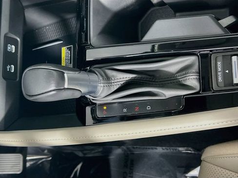 Used 2024 Honda Accord Touring image 24