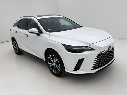 Used 2025 Lexus RX 350 Premium image 2