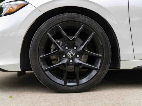 Used 2023 Honda Civic EX image 14