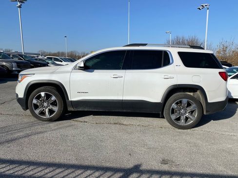 Used 2018 GMC Acadia SLT w/ LPO, Floor Liner Package image 4