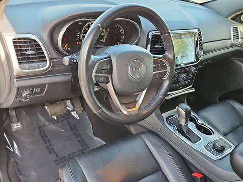 Used 2022 Jeep Grand Cherokee Limited image 10
