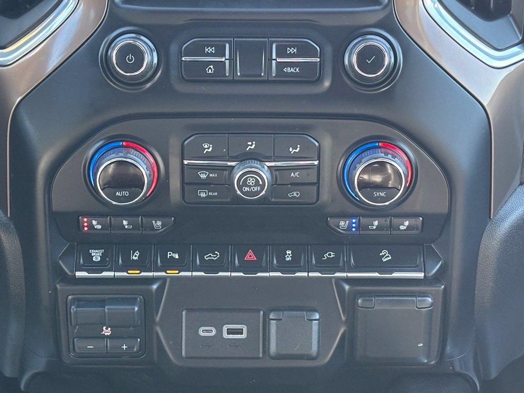 Used 2021 Chevrolet Silverado 2500 High Country w/ Z71 Off-Road Package AWD/4WD image 31