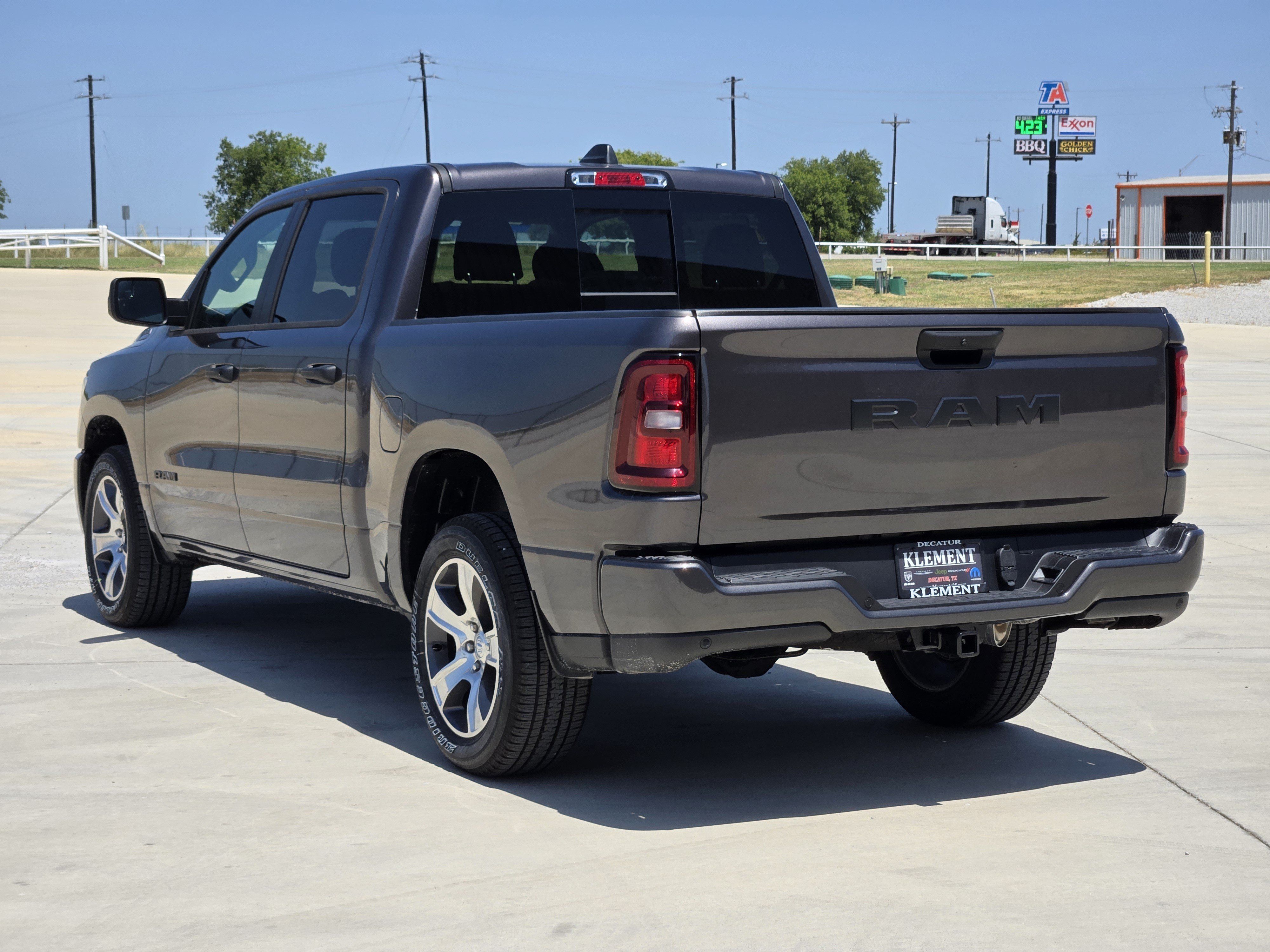 New 2026 RAM 1500 Express RWD image 4
