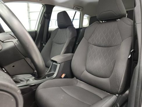 Used 2023 Toyota Corolla Cross LE AWD/4WD image 13