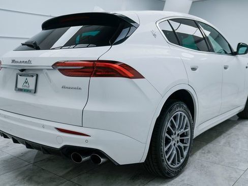 Used 2024 Maserati Grecale GT image 6