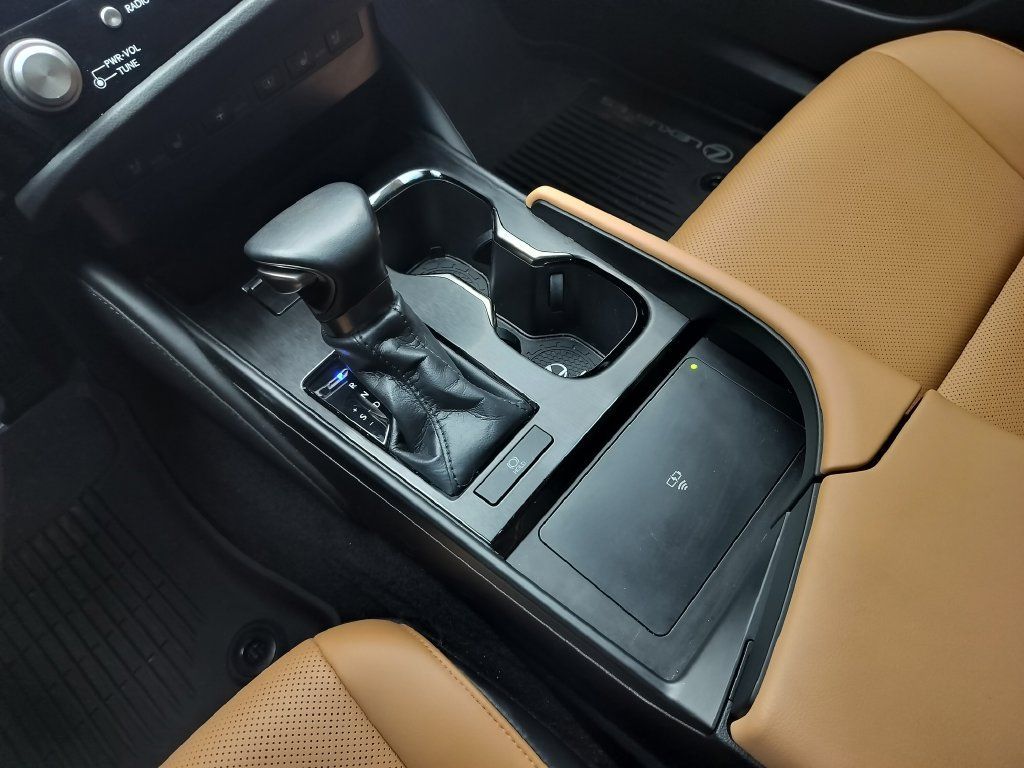 Used 2023 Lexus ES 350 w/ Premium Package FWD image 18