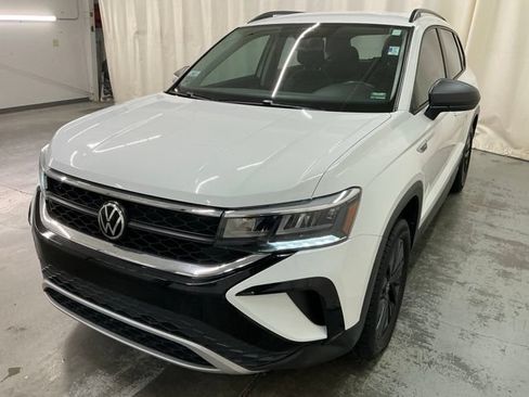 Used 2022 Volkswagen Taos S AWD/4WD image 9