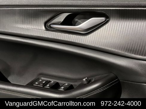 Used 2023 Jeep Grand Cherokee L Laredo image 22