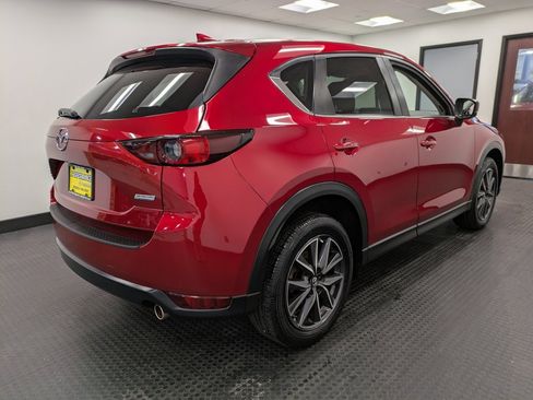 Used 2018 MAZDA CX-5 Touring w/ Preferred Equipment Package image 4